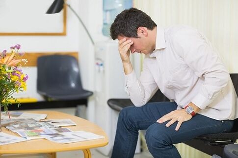 a man is thinking about treating prostatitis with medication